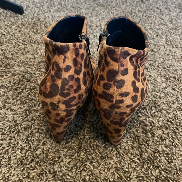 Leopard booties - Picture 2 of 5